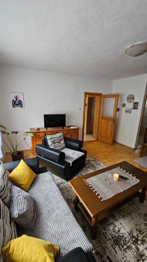 Apartman Naza Kulen Vakuf Exterior photo
